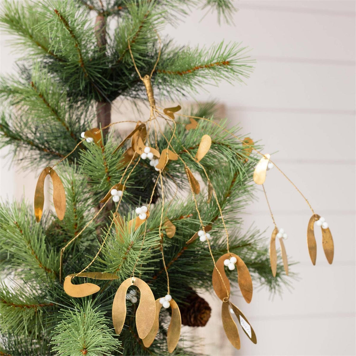 Gold Mistletoe Swag