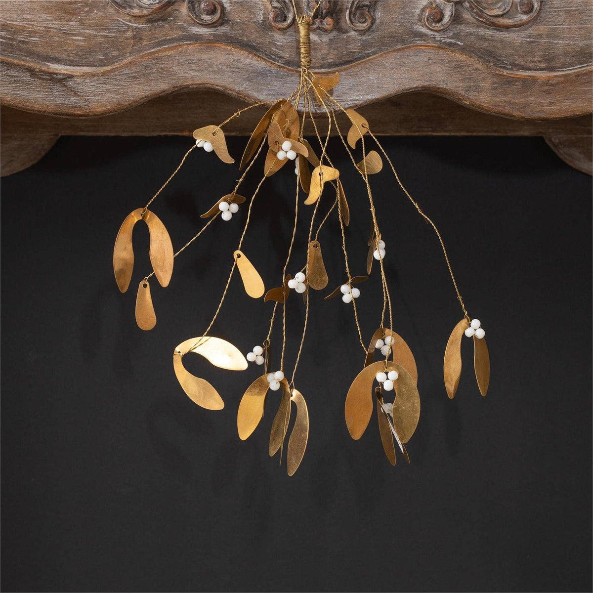 Gold Mistletoe Swag