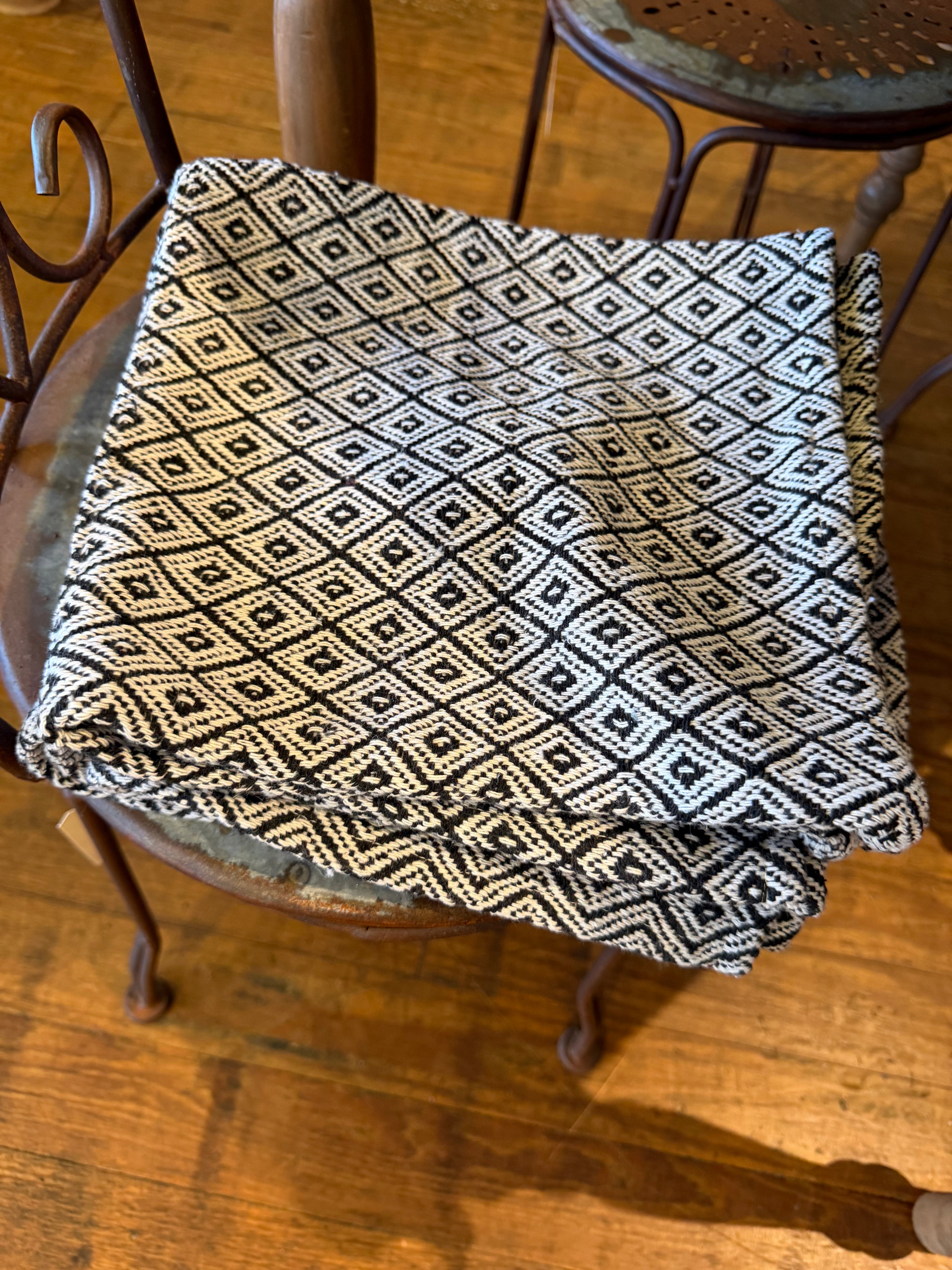 Black and white cotton napkins
