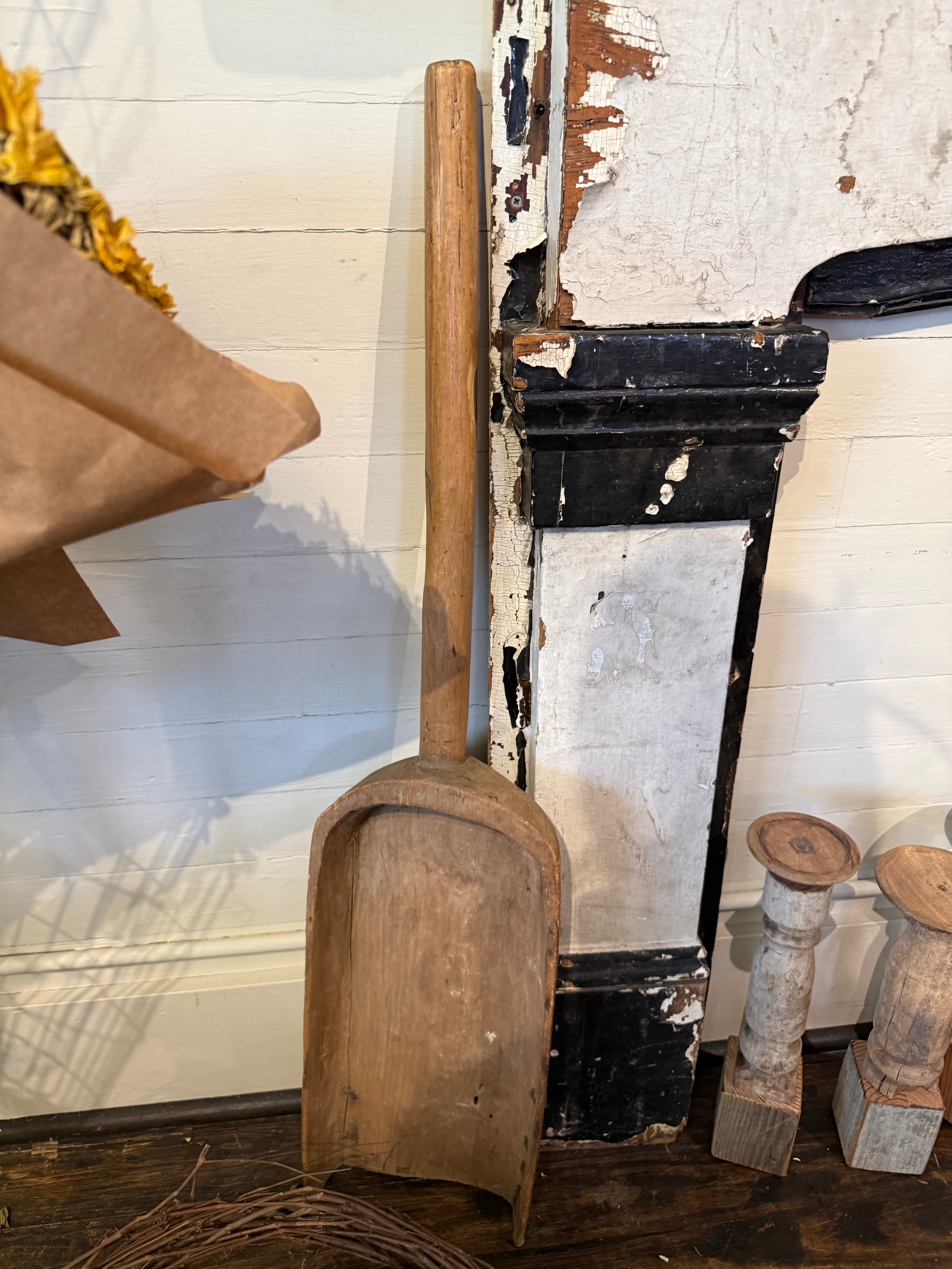 Primitive Grain Scoop