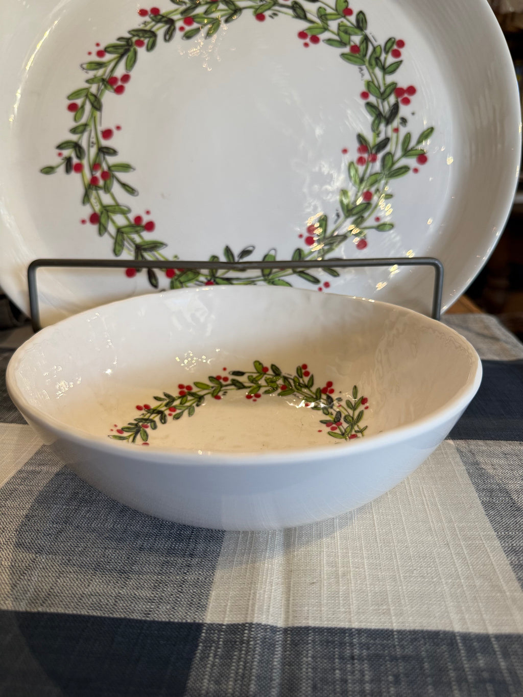 Relish Christmas Wreath Large Serving Bowl