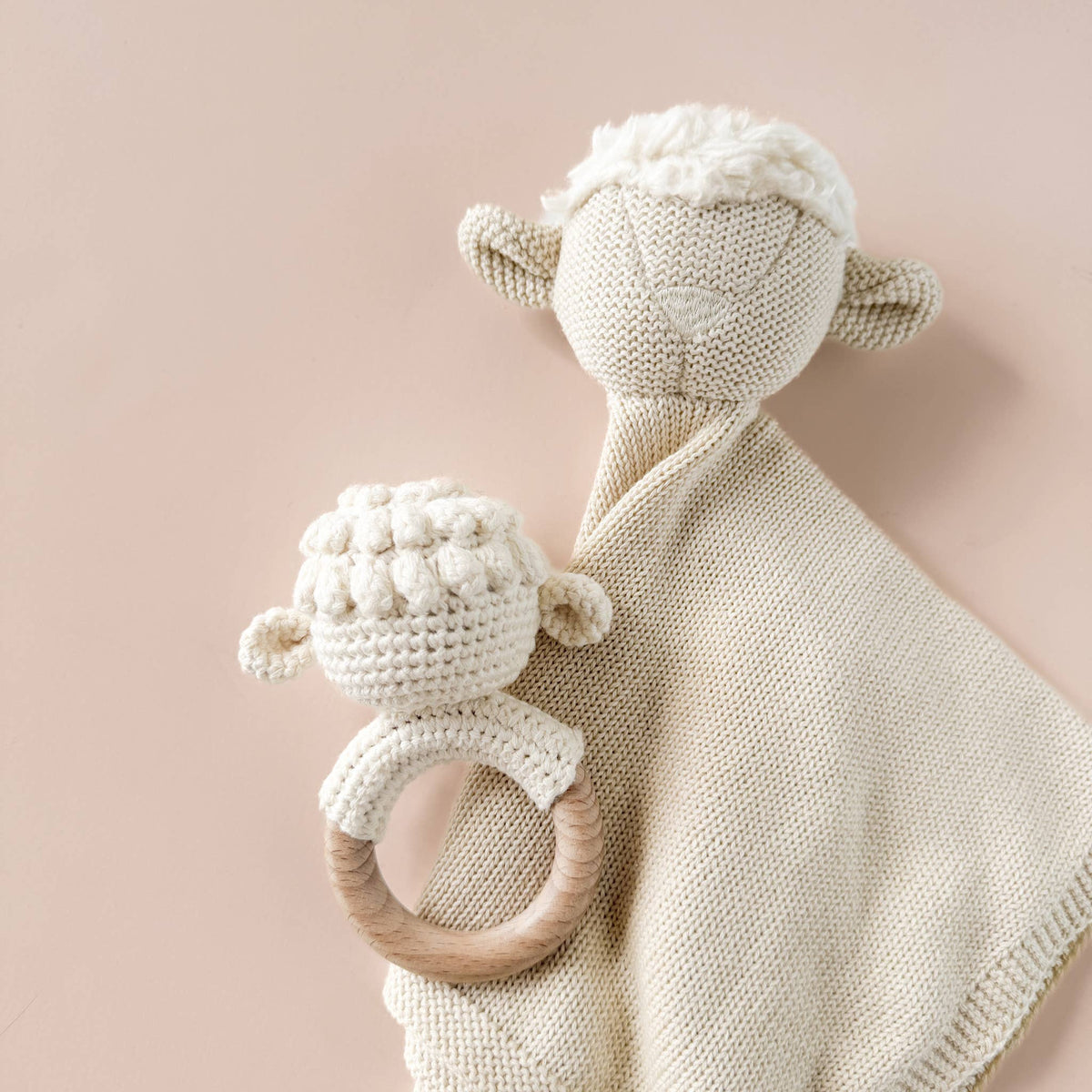 Lamb Piqué Baby Gift Set